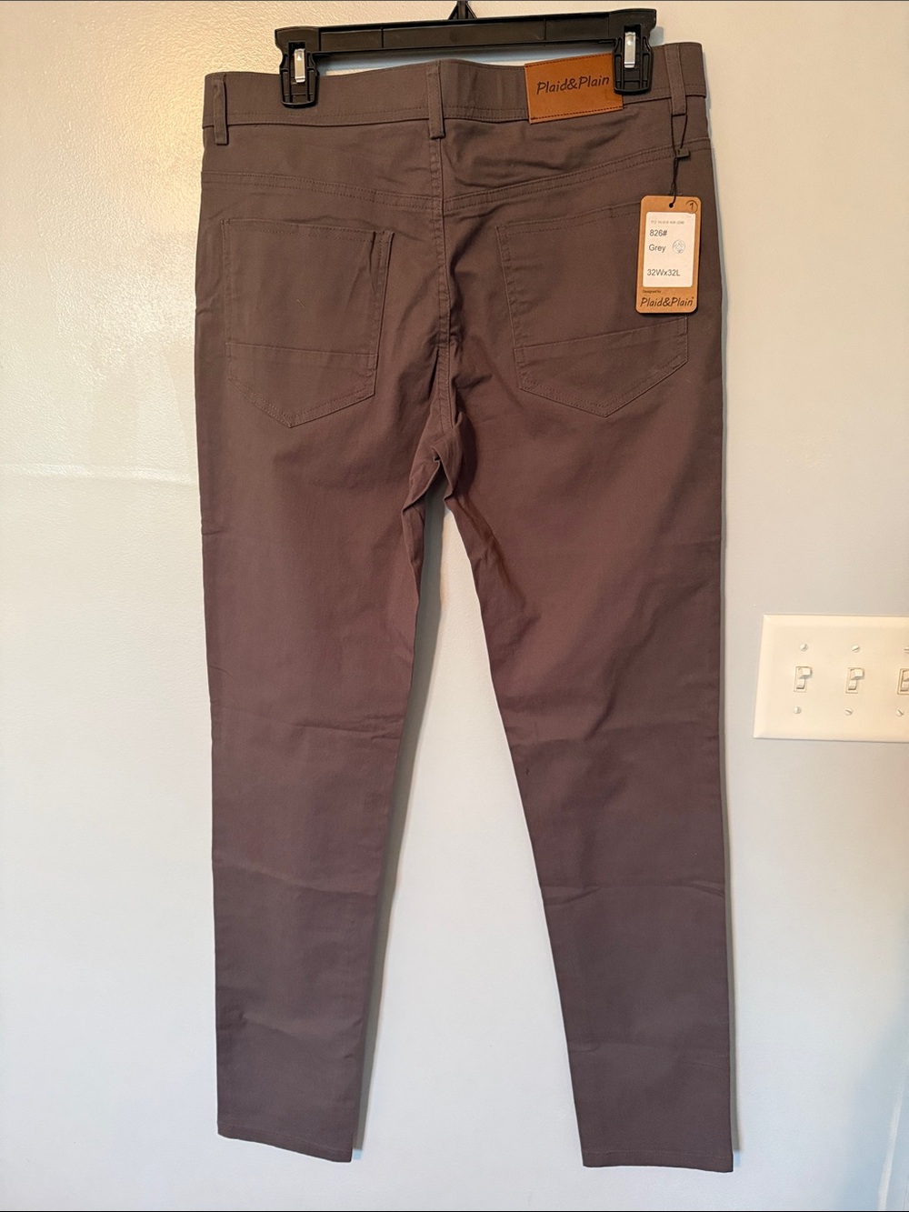 Plaid & Plain Skinny Fit Khaki Pants in Gray